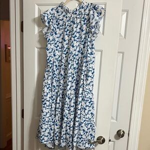 Pinch Blue and White Floral Flutter Sleeve Midi Dress Size Medium
